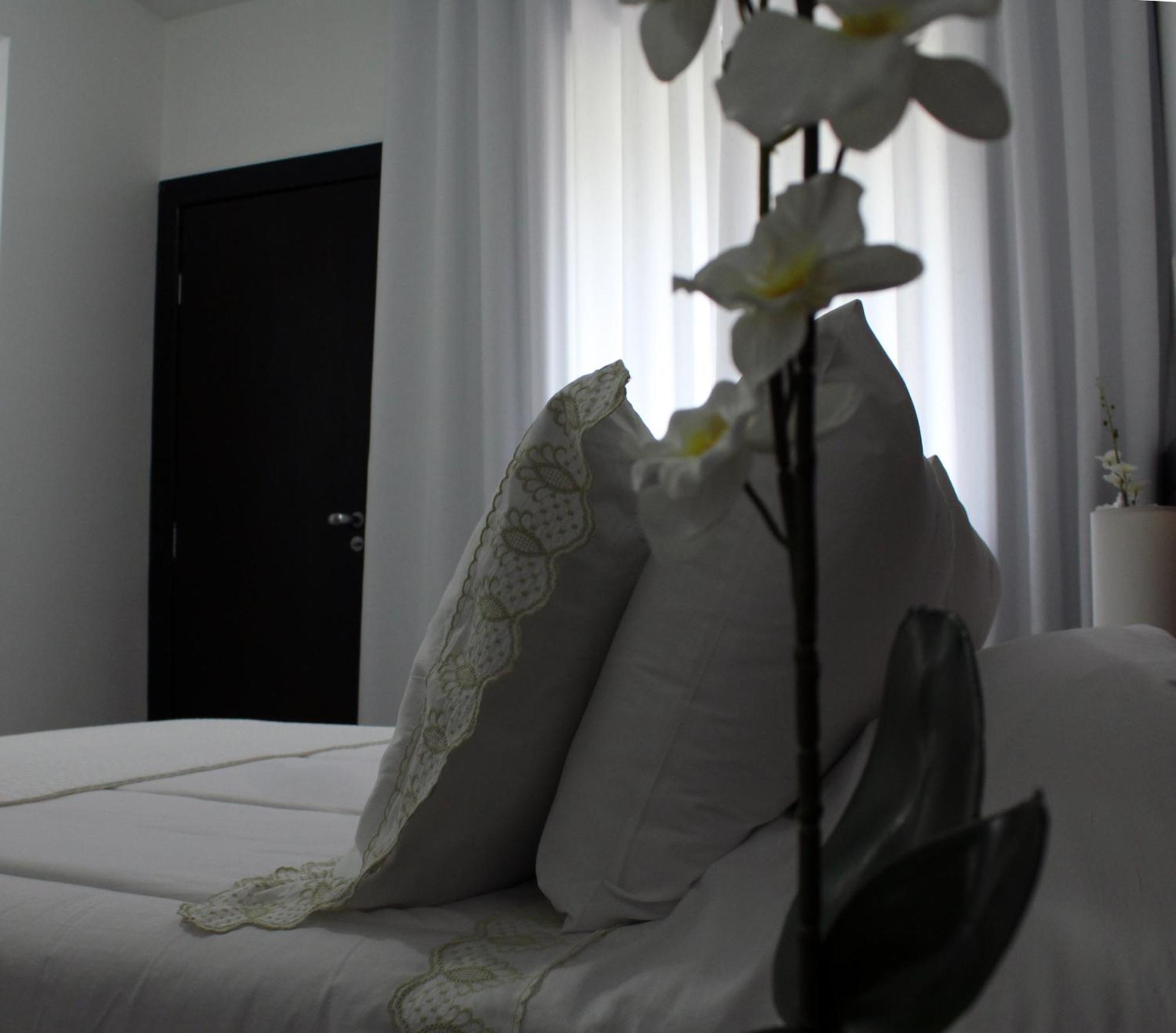 Hotel Dom Henrique Timóteo エクステリア 写真